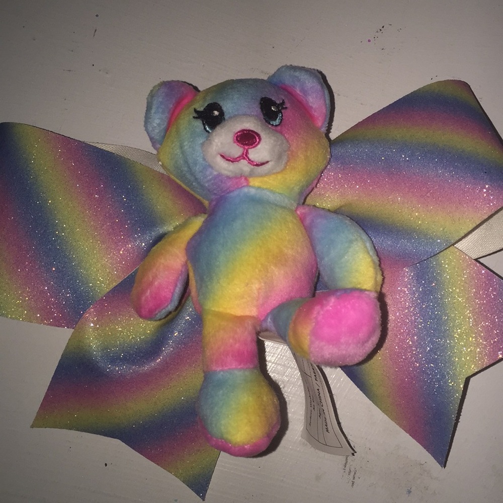 Beautiful bow - Picture 2 of 4